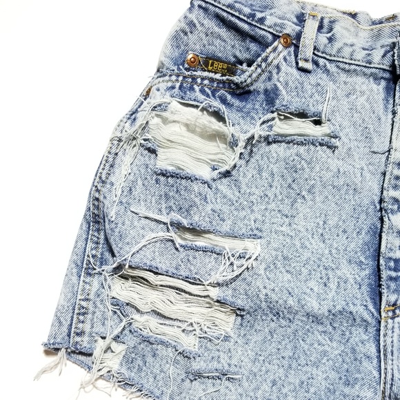 Vtg Lee Acid Wash Distressed High Waist Jean Short - Picture 3 of 8